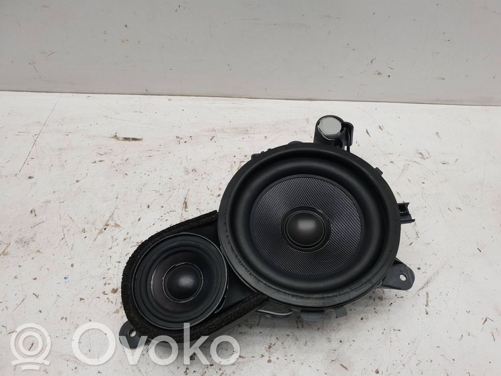 Volvo XC90 Front door speaker 
