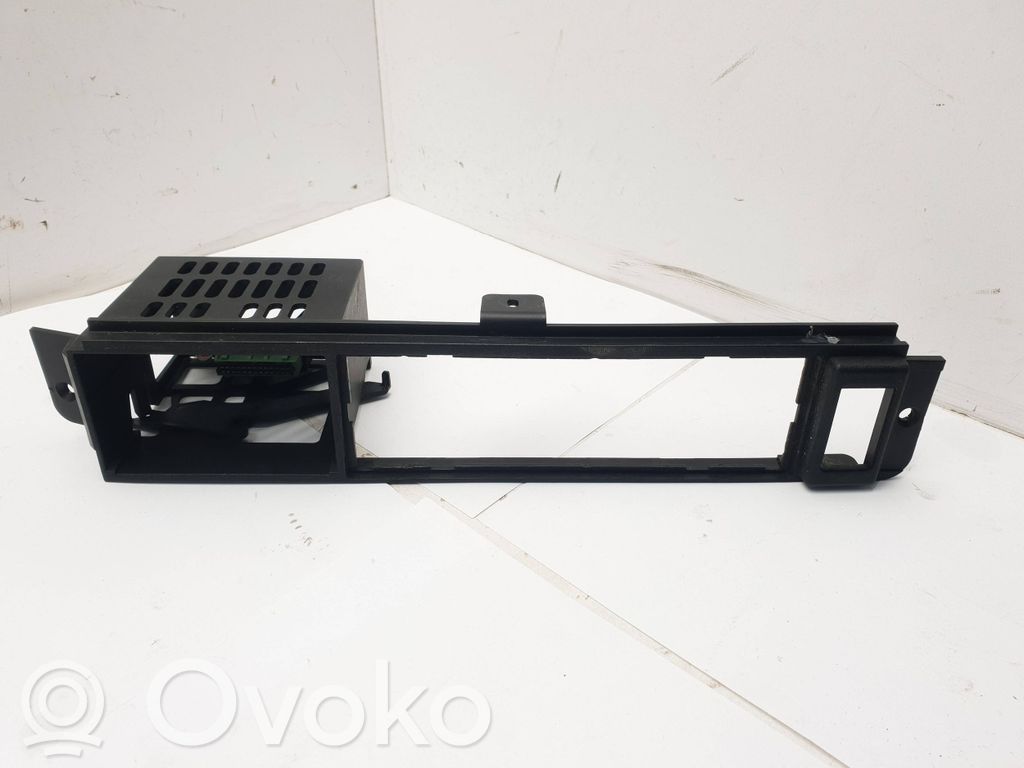 BMW 7 E32 Radio/GPS head unit trim 