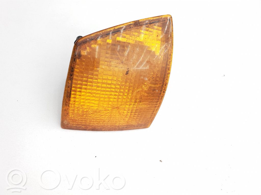 BMW 7 E32 Front indicator light 