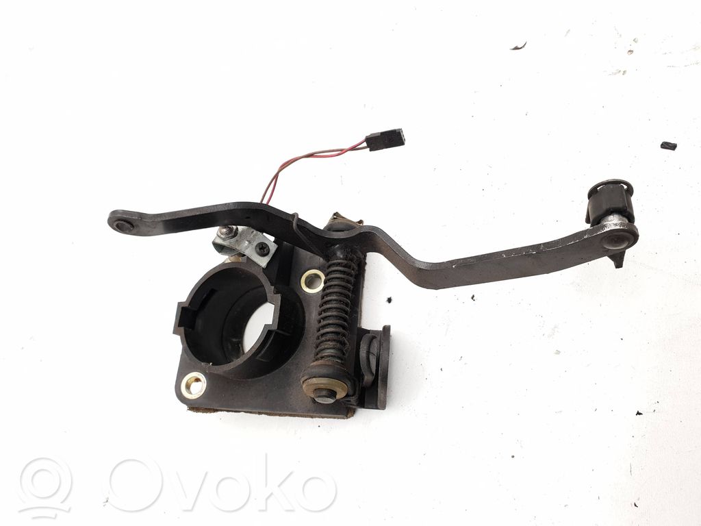 BMW 3 E36 Accelerator throttle pedal bracket 