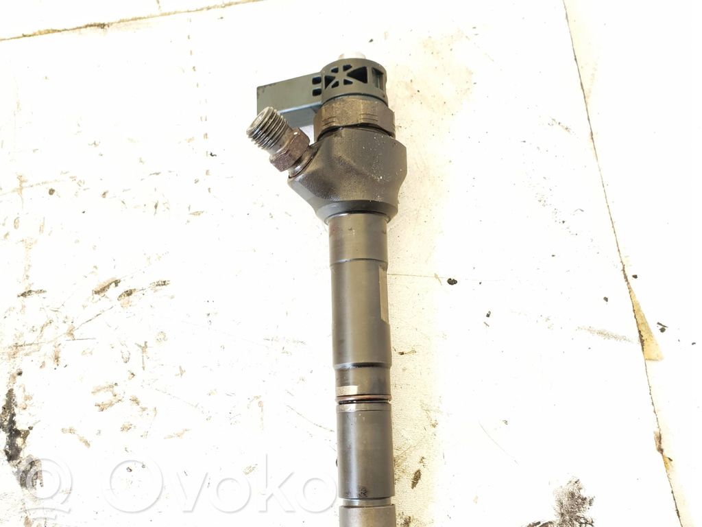Inyector de combustible   03L130277J