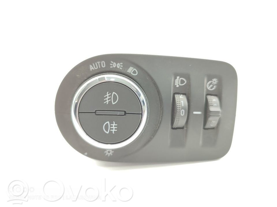 Opel Corsa F Panel lighting control switch 