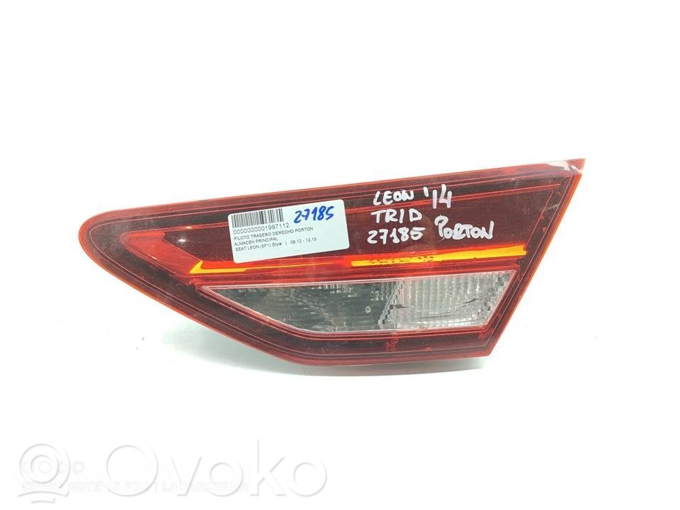 Seat Leon (5F) Takaluukun takavalot 