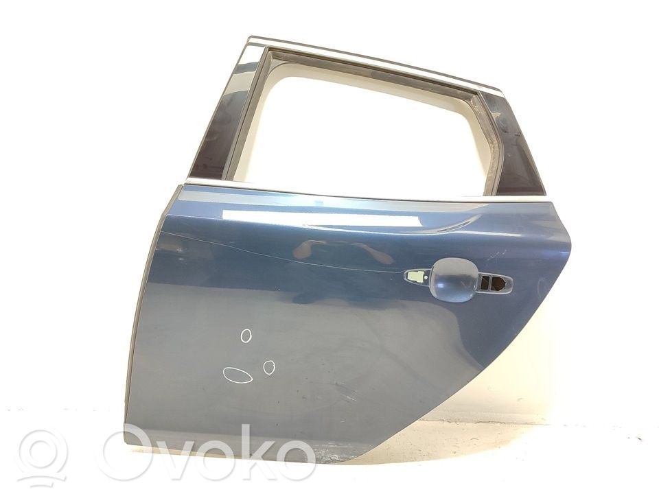 Volvo V40 Puerta trasera 
