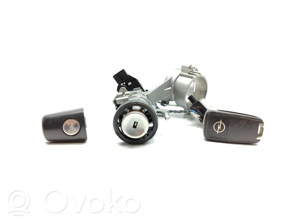 Opel Corsa E Virtalukko 