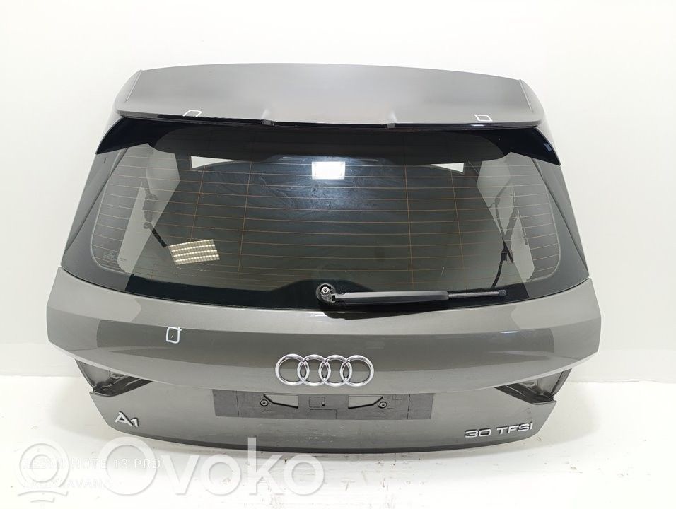 Audi A1 Puerta del maletero/compartimento de carga 