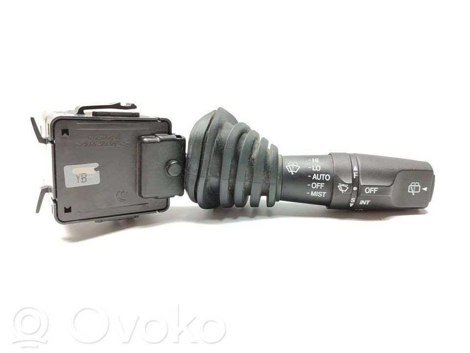 Chevrolet Captiva Wiper control stalk 