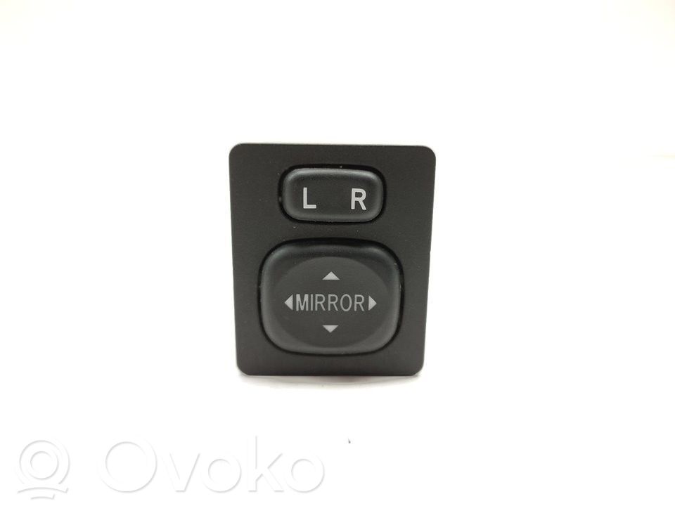Toyota Auris E180 Interruptor del espejo lateral 