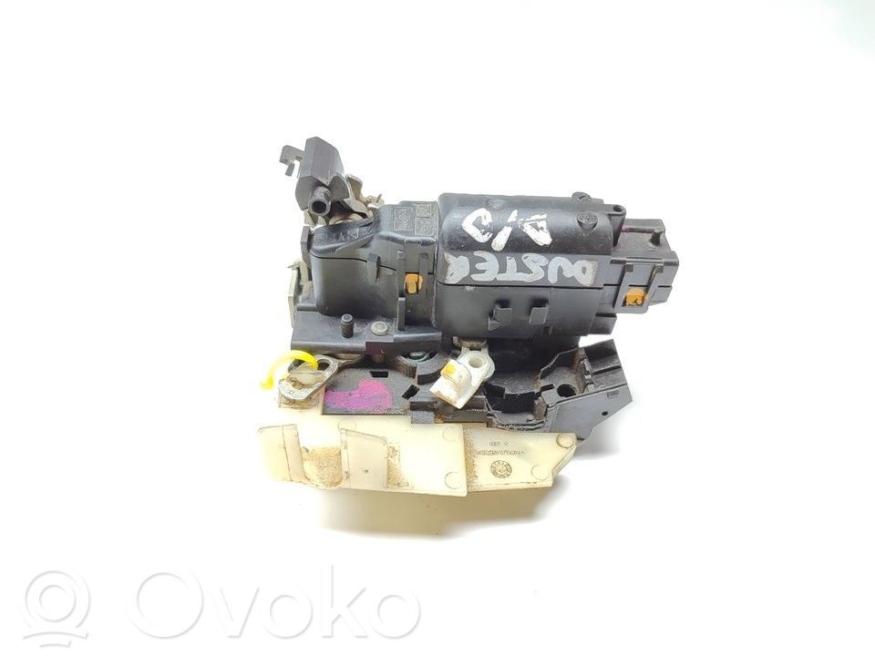 Dacia Duster Oroch Front door lock 