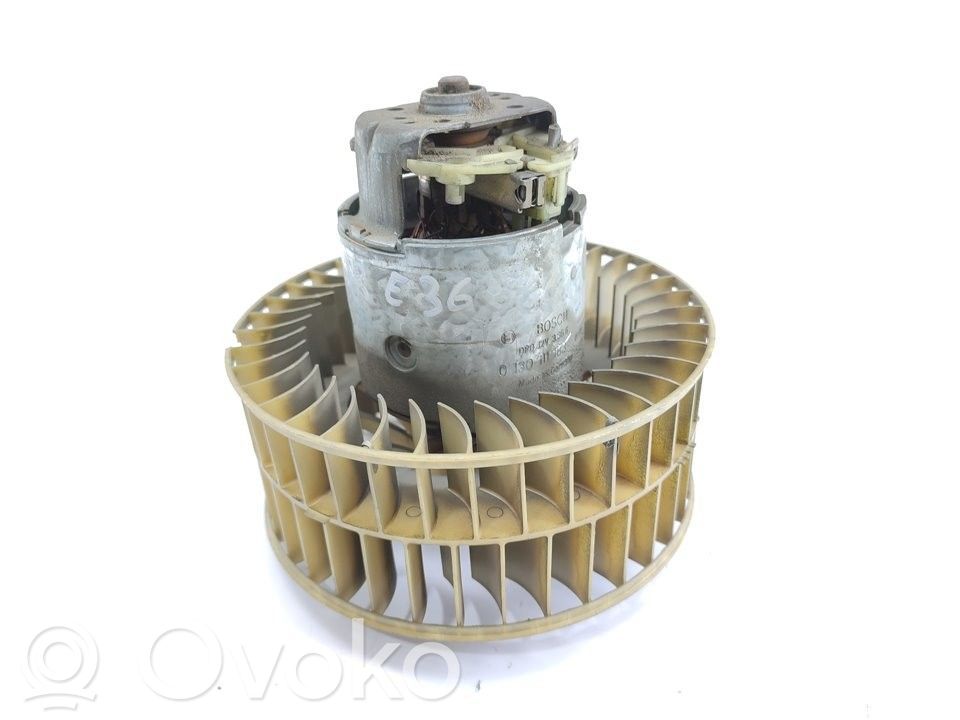 BMW 3 E36 Mazā radiatora ventilators 