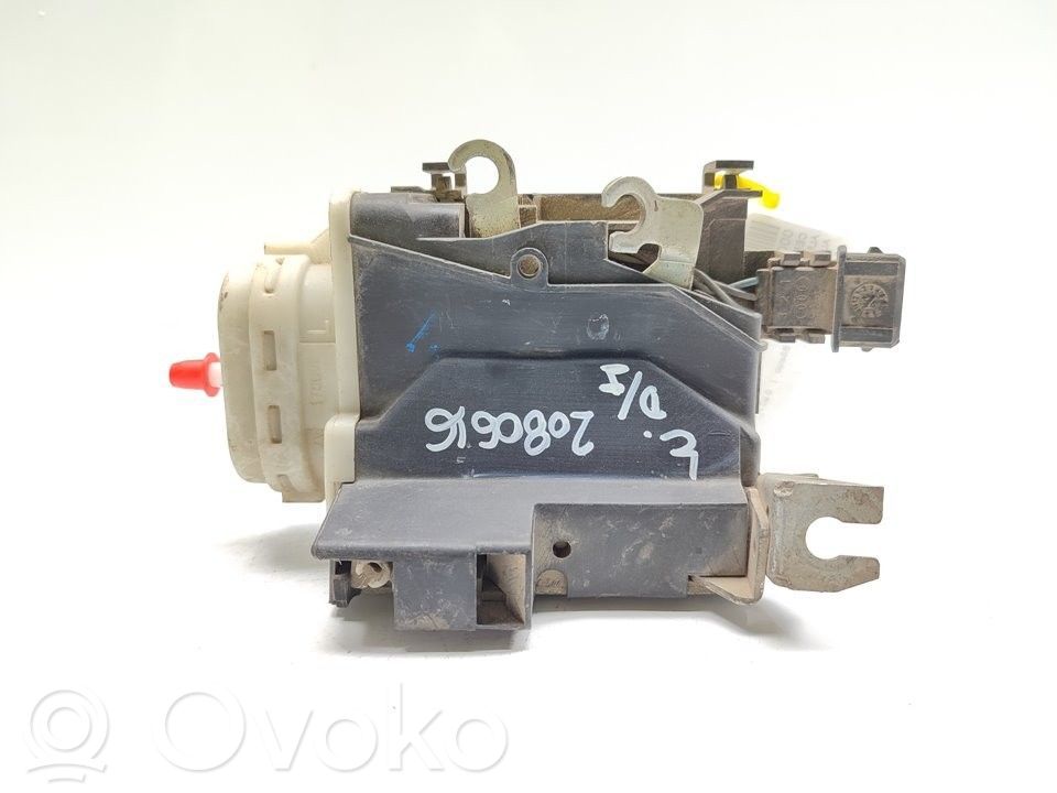 Audi 100 200 5000 C3 Etuoven lukko 