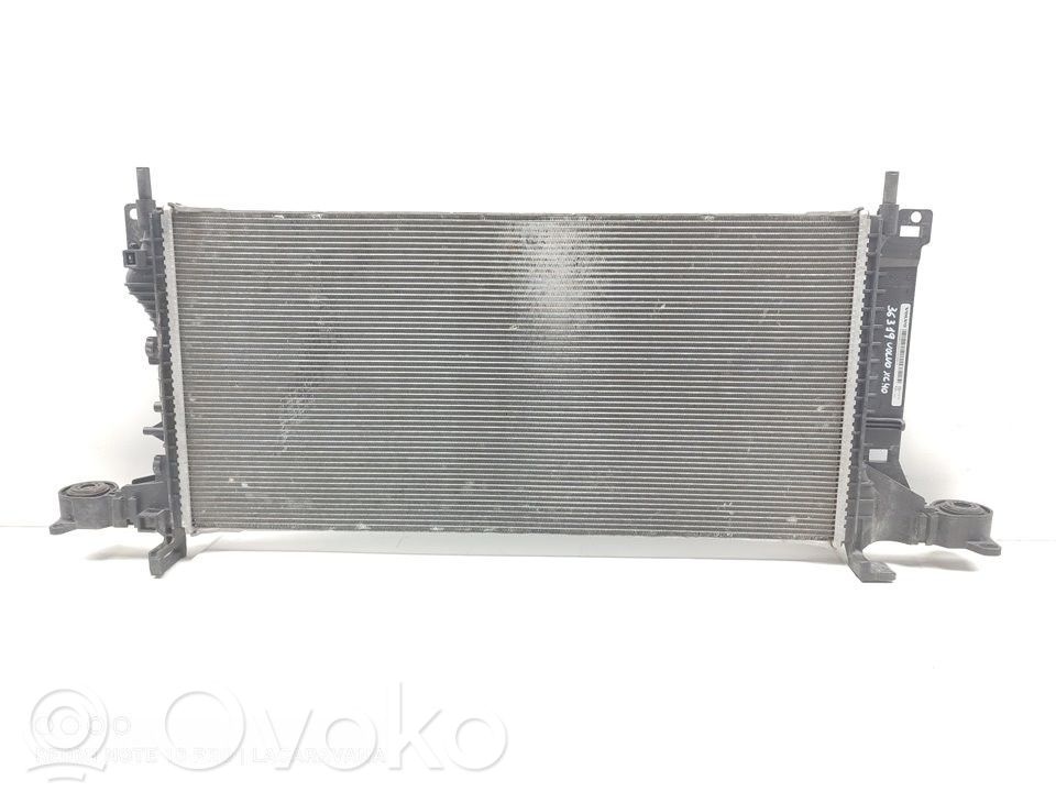 Volvo XC40 Chłodnica 