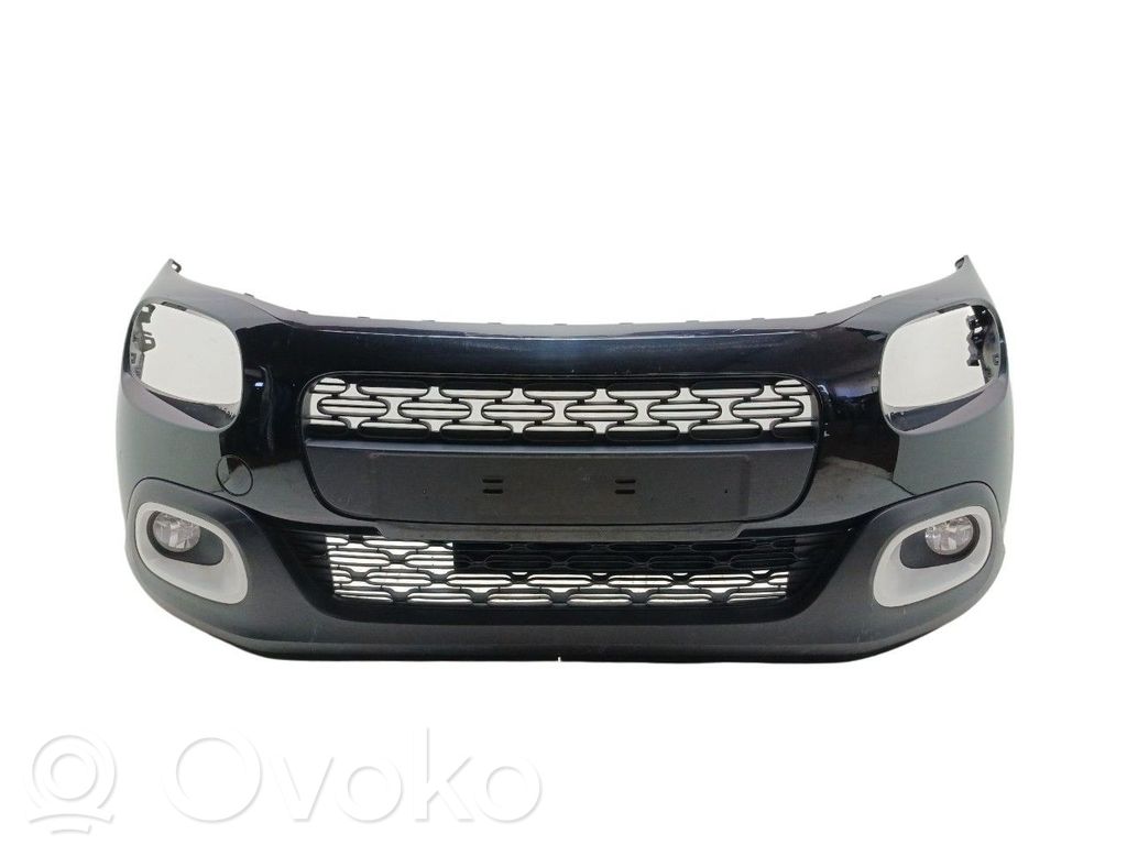 Citroen C3 Передний бампер 
