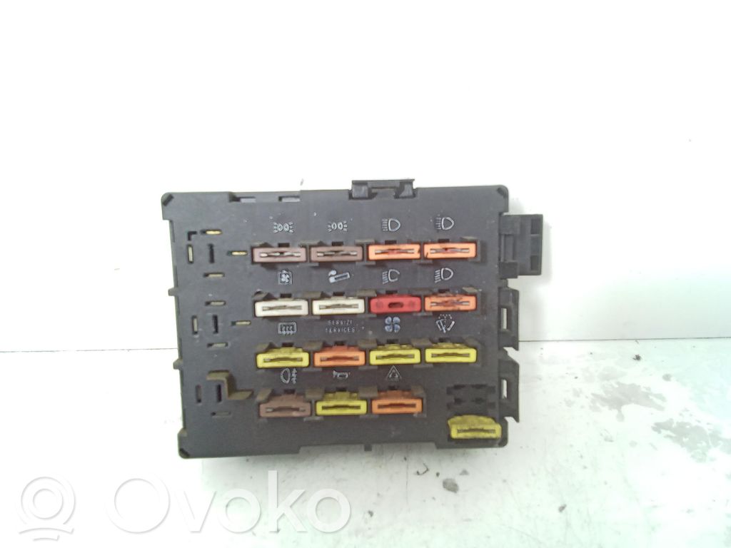 Fiat Uno Modul siguranțe 