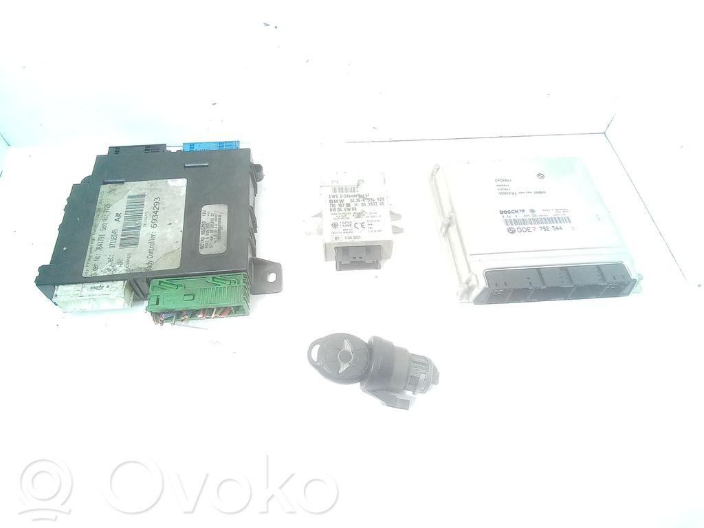 Mini One - Cooper R50 - 53 Komputer / Sterownik ECU i komplet kluczy 