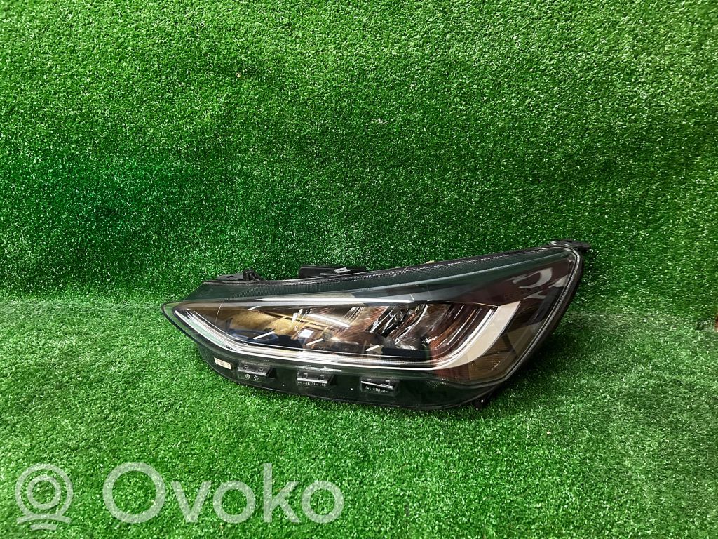 Headlight/headlamp   NX7B13E015CD