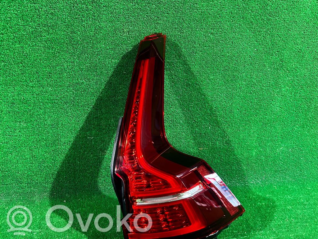 Rear/tail lights