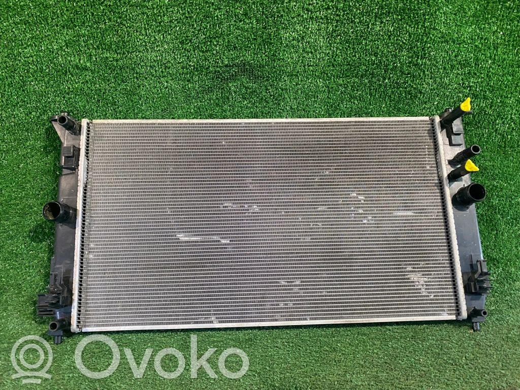 Toyota Corolla E210 E21 Wasserkühler 