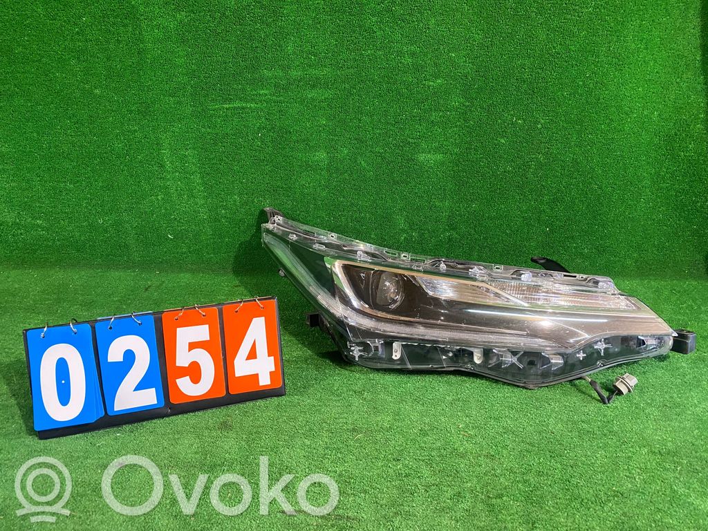 Scheinwerfer   8111002L70