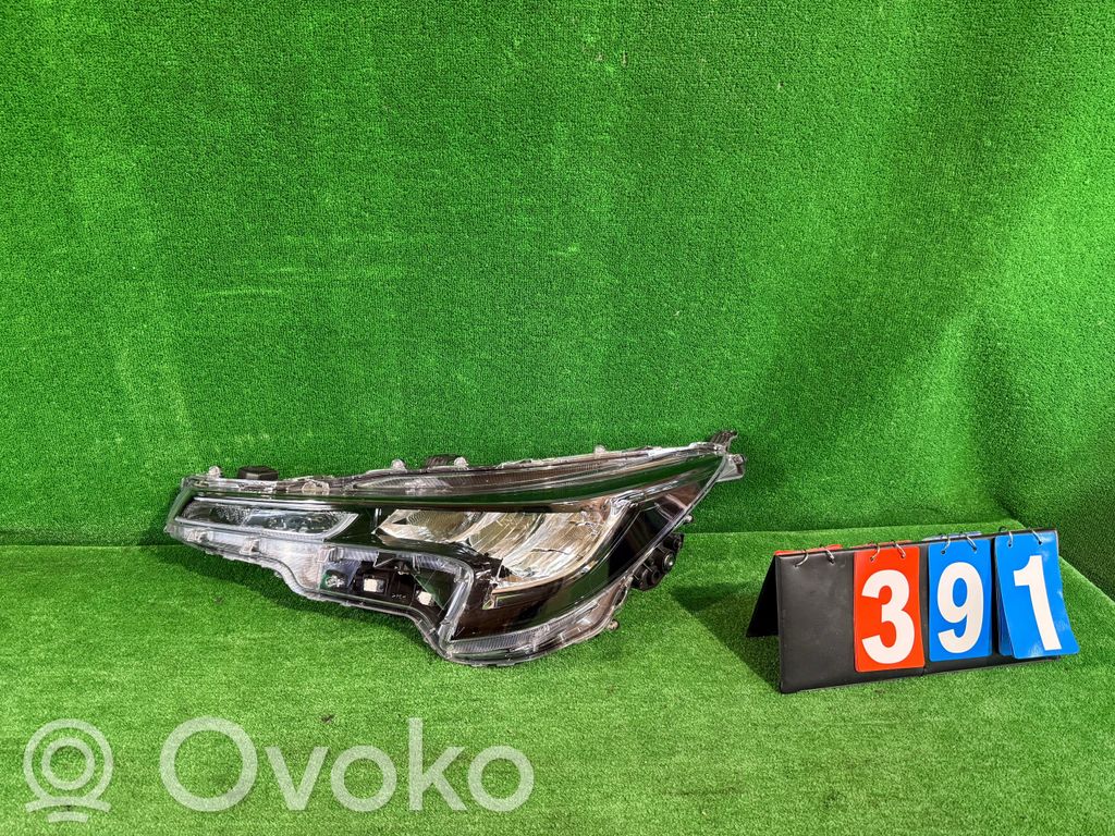 Toyota Corolla E210 E21 Scheinwerfer 