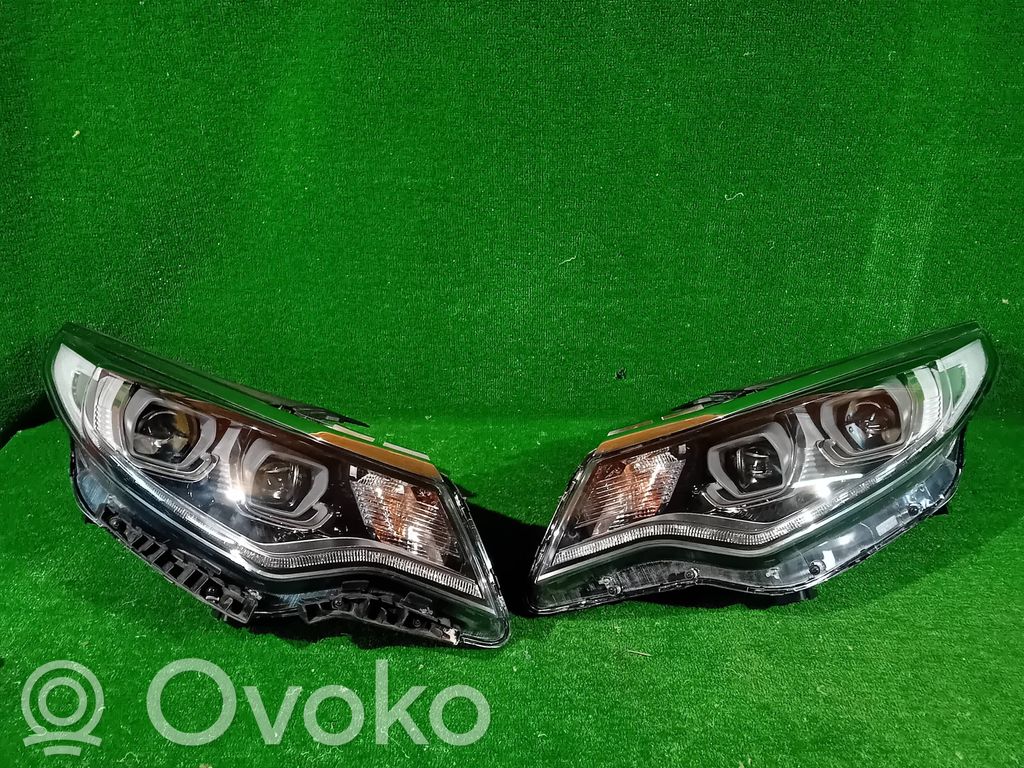 Headlight/headlamp   92102D4300