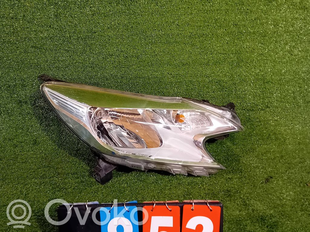 Nissan Note (E12) Headlight/headlamp 