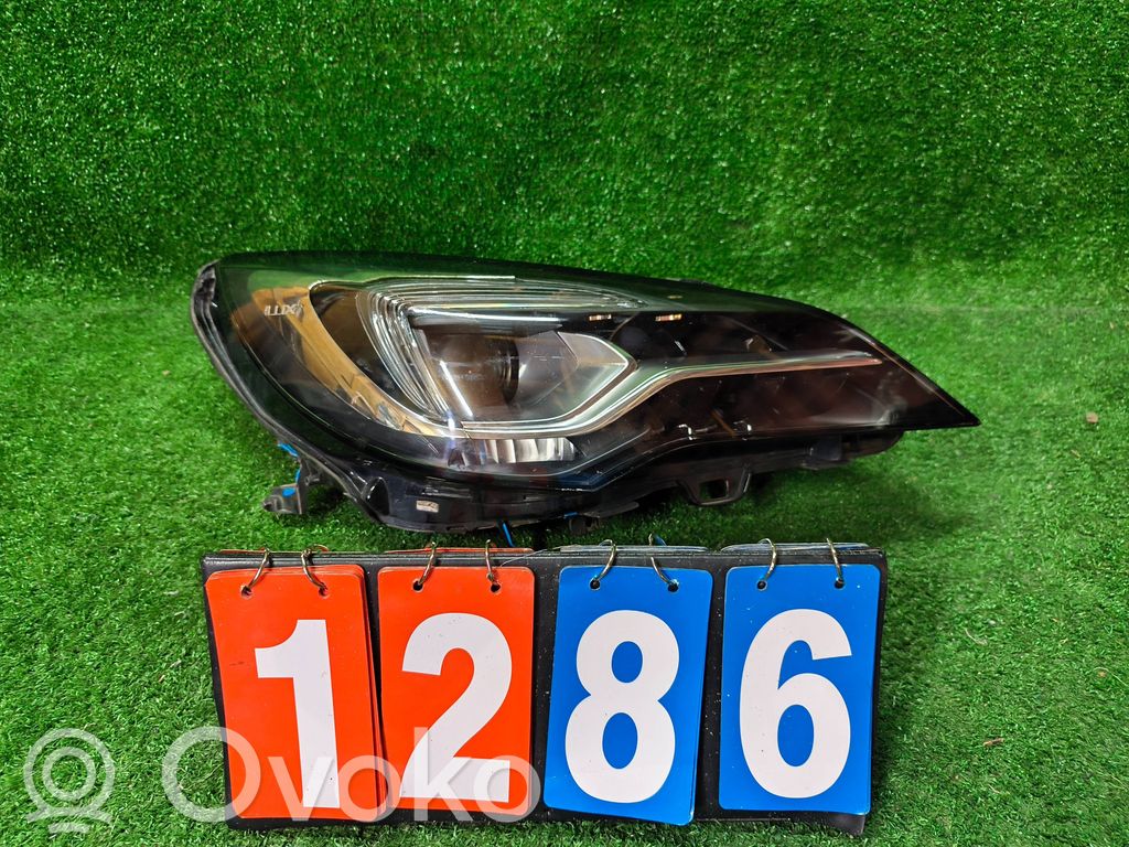 Opel Astra K Headlight/headlamp 