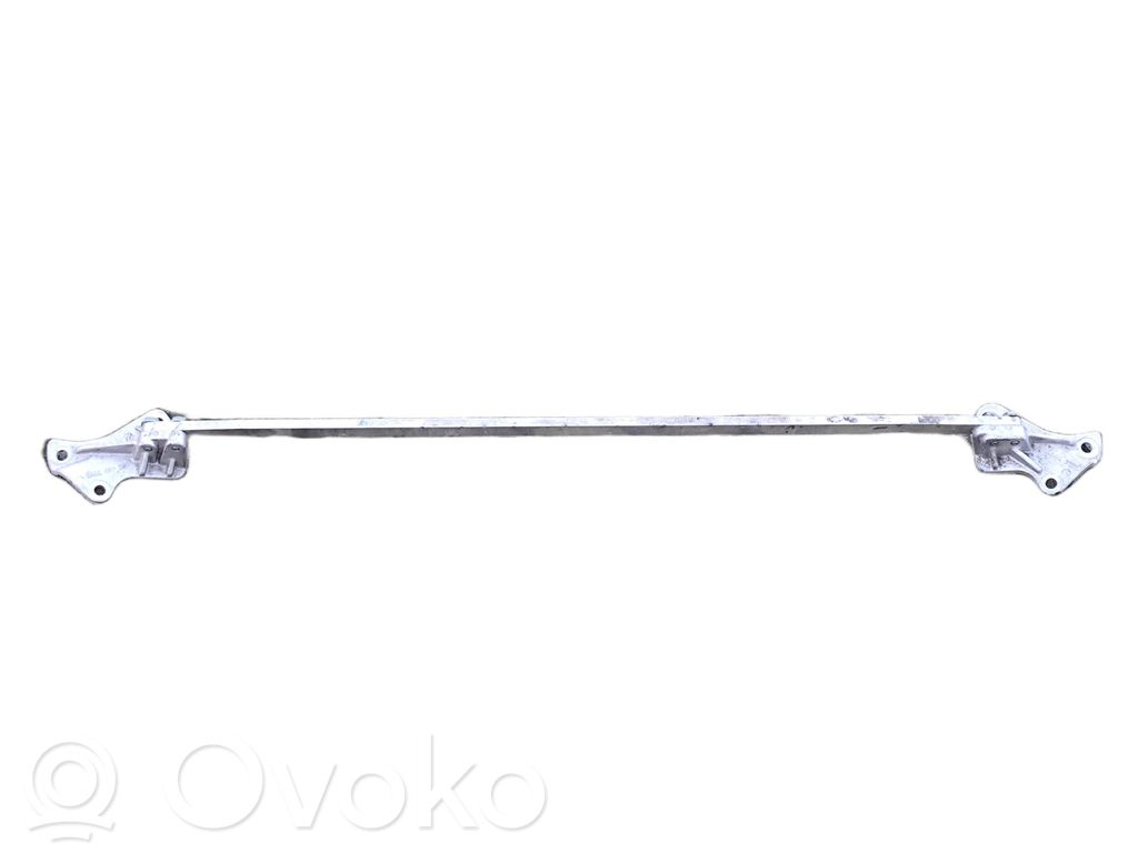 Audi A8 S8 D2 4D Etukallistuksenvakaaja 