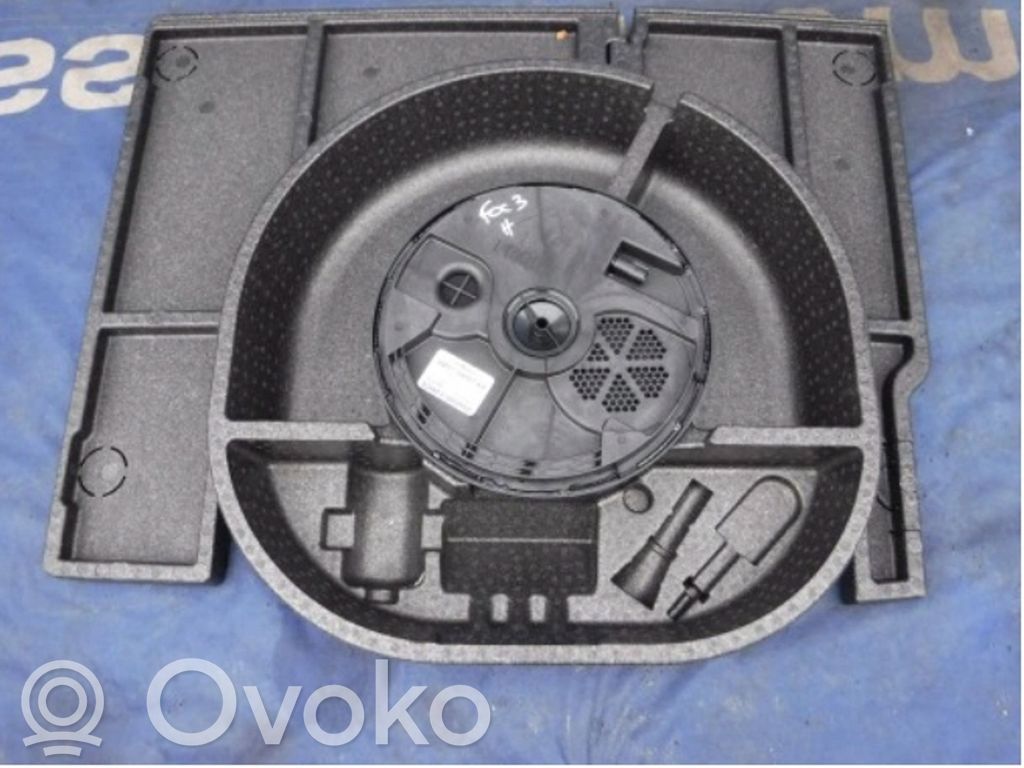 Ford Focus Subwoofer speaker 