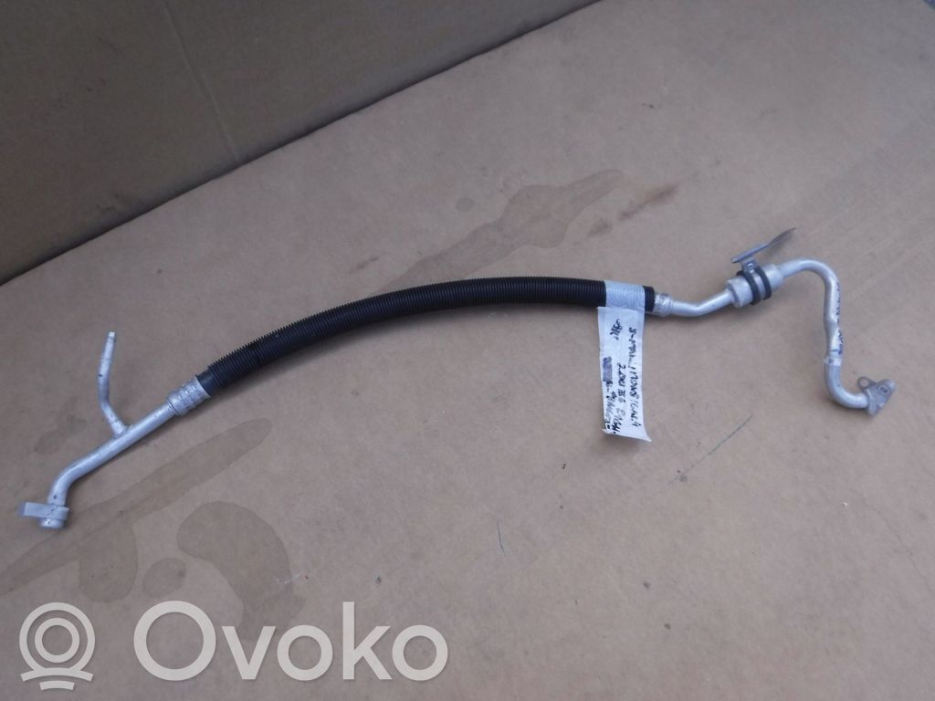 Ford Mondeo MK V Ilmastointilaitteen putki (A/C) 