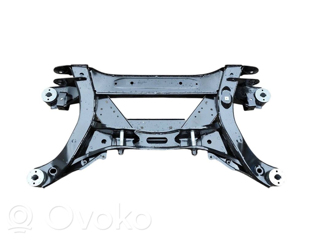 Ford Focus Galinis traversas 