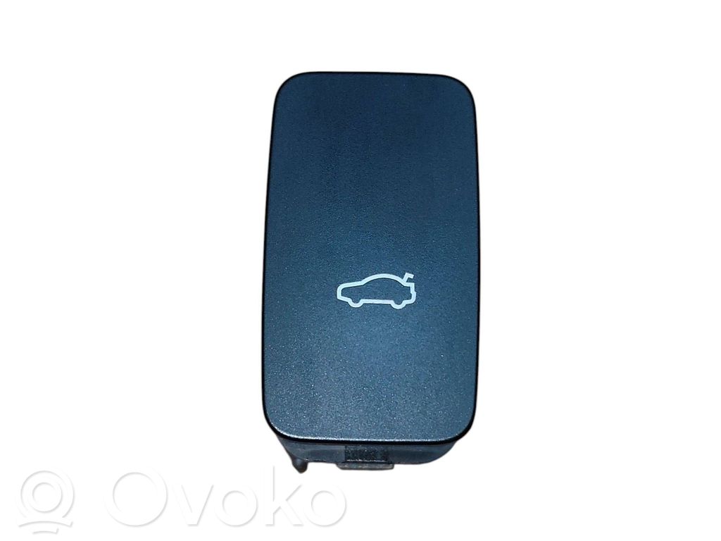 Ford Focus Tailgate/boot open switch button 