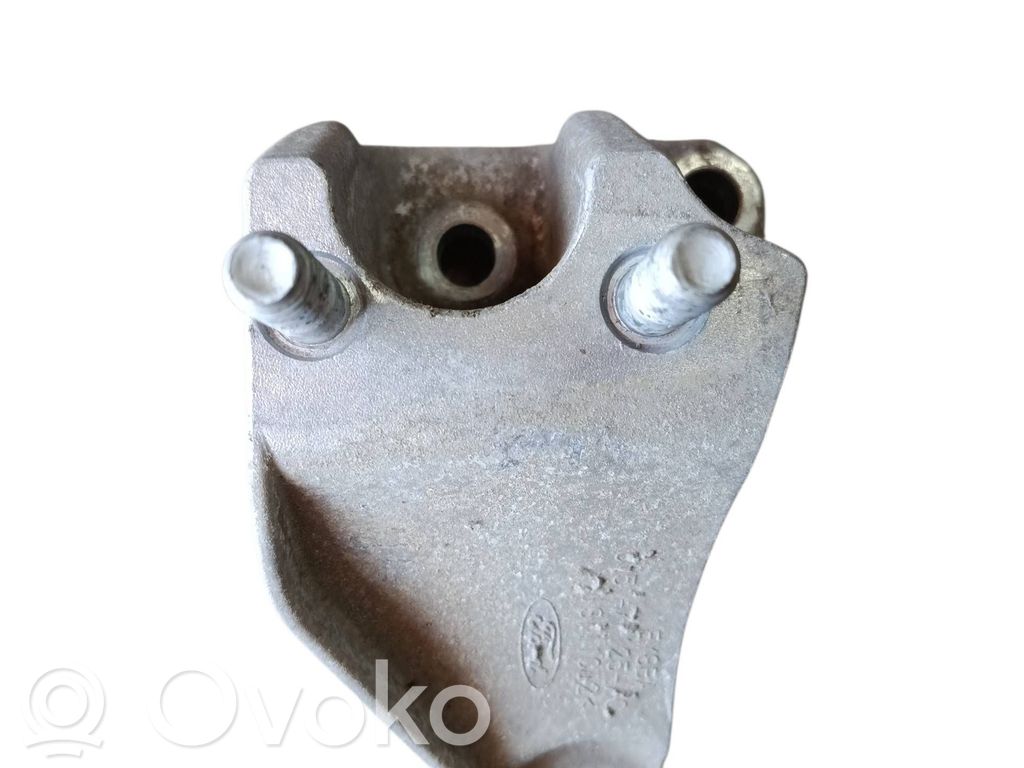 Ford Fiesta Engine mounting bracket 
