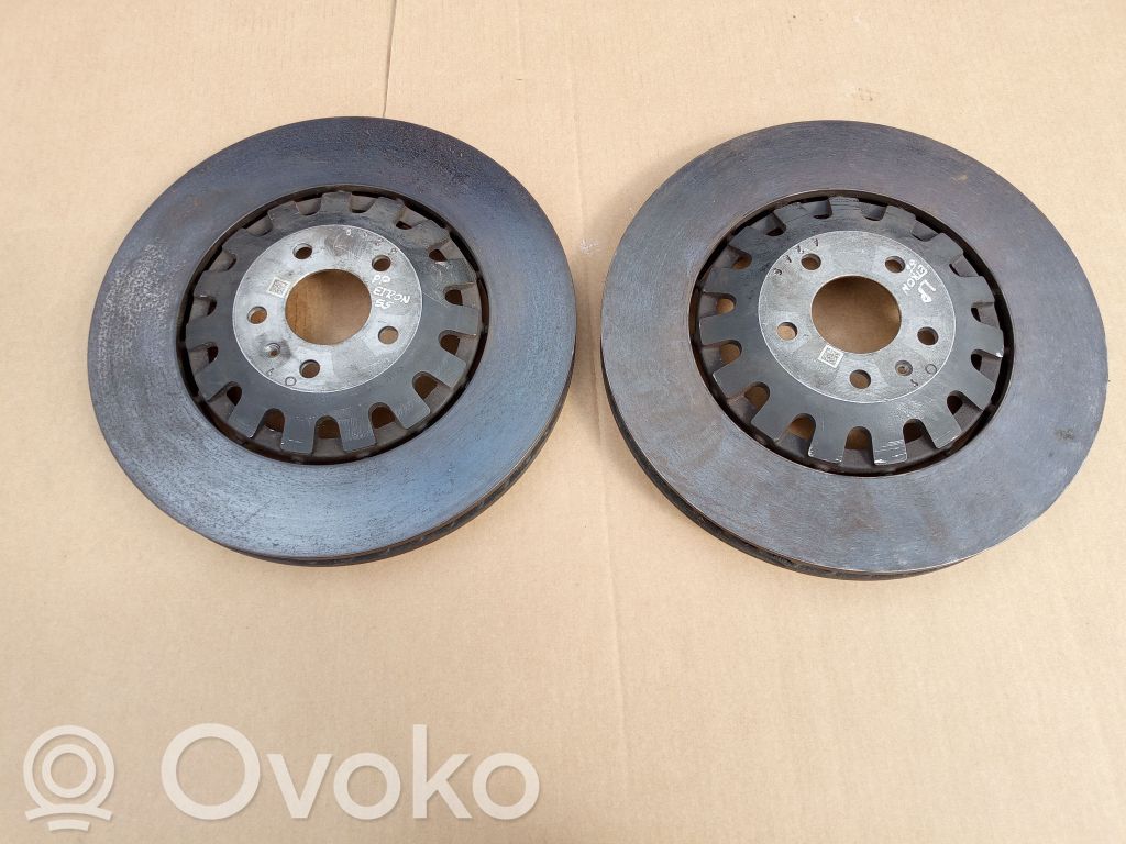 Bremsscheibe vorne   4M0615301AP