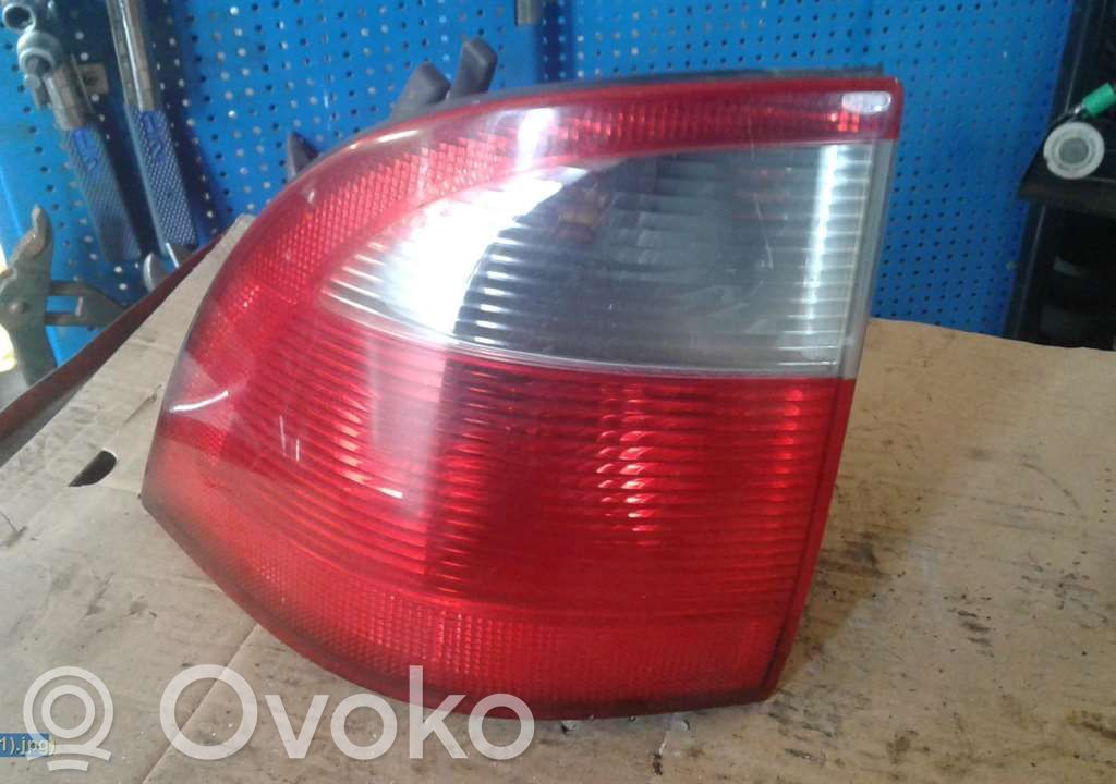 Rear/tail lights