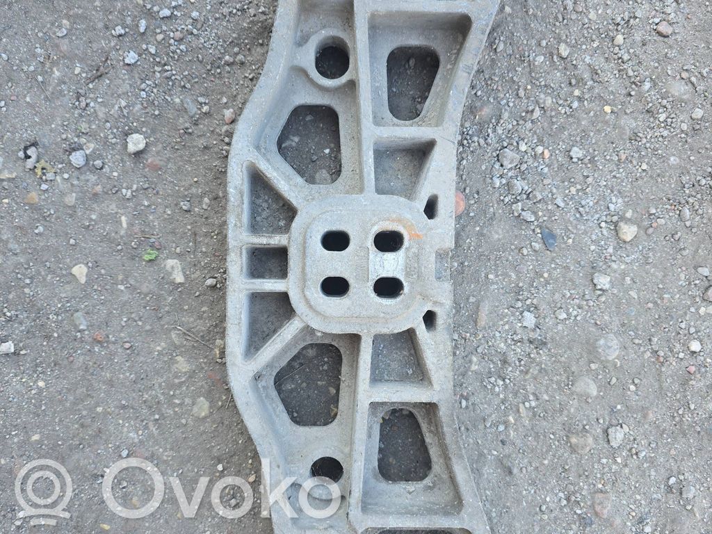 Dodge Charger Gearbox mounting bracket 