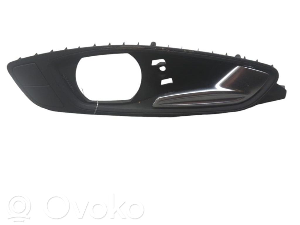 Audi A1 Manecilla interna puerta delantera 