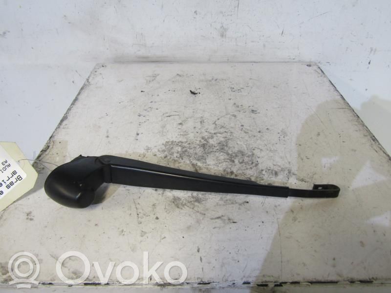 Audi A3 S3 8L Wischerarm Heckscheibe 