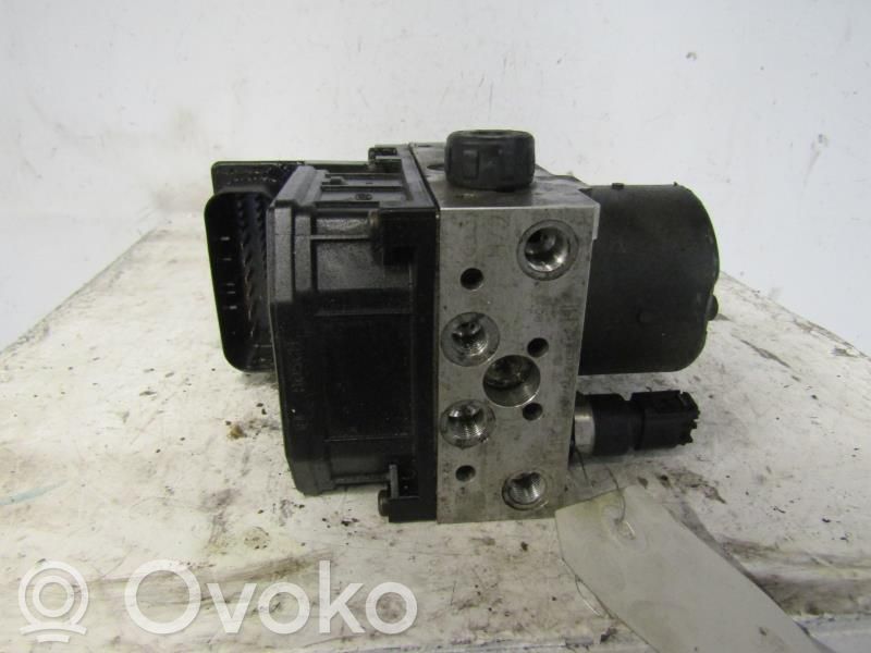 Audi A4 S4 B6 8E 8H Bomba de ABS 