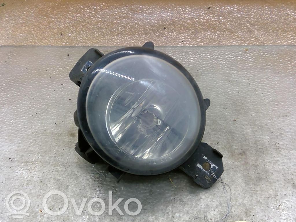 Feu antibrouillard avant   63177181288