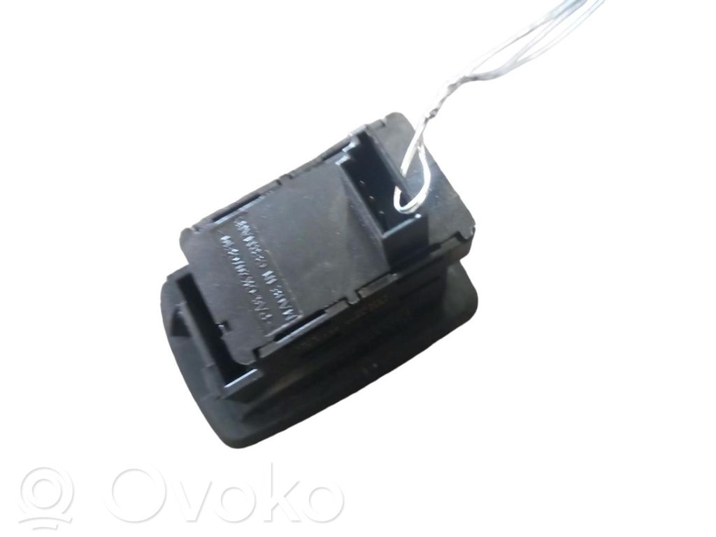 BMW 1 E81 E87 Electric window control switch 