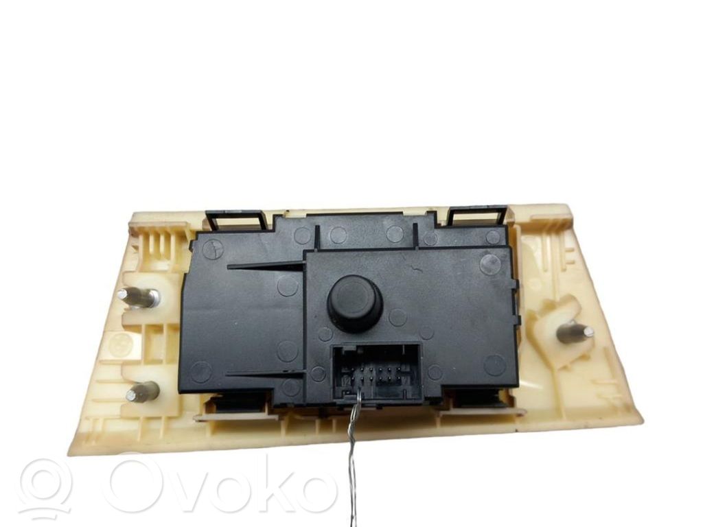 Light switch   61316932792