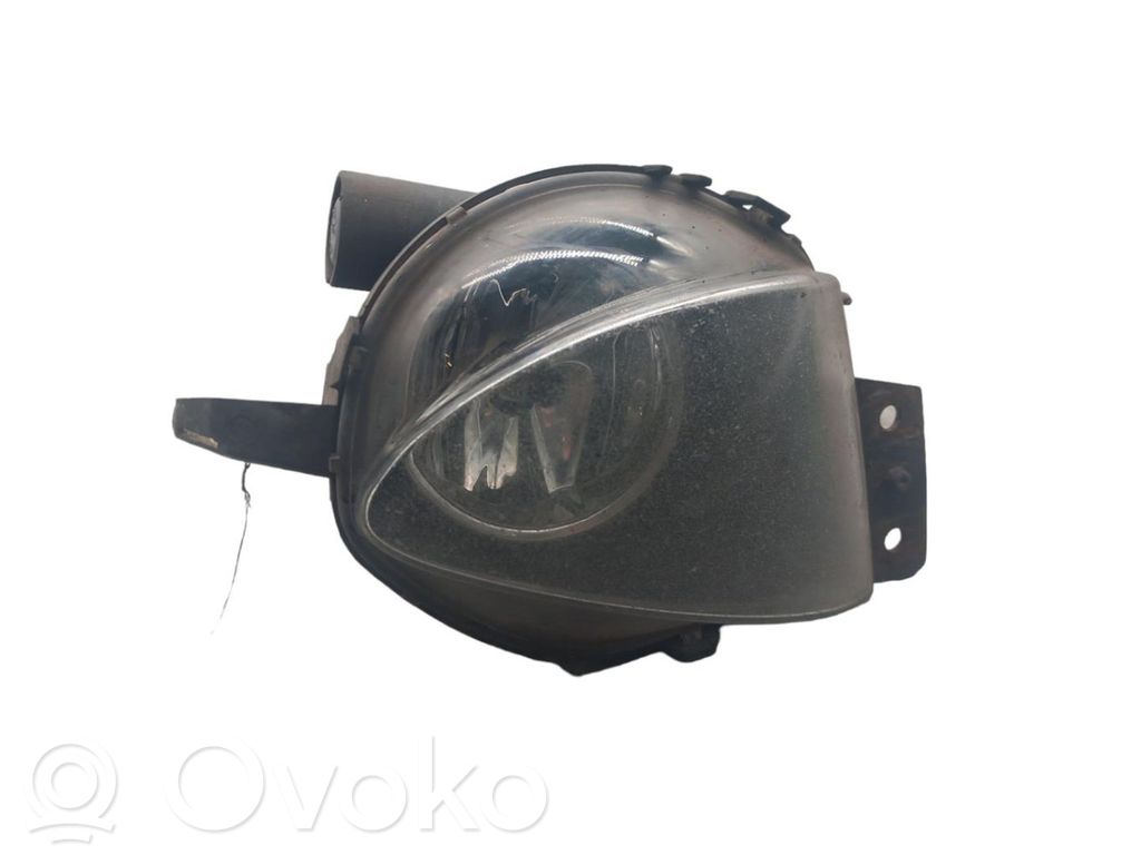 Miglas lukturis priekšā   63177158542