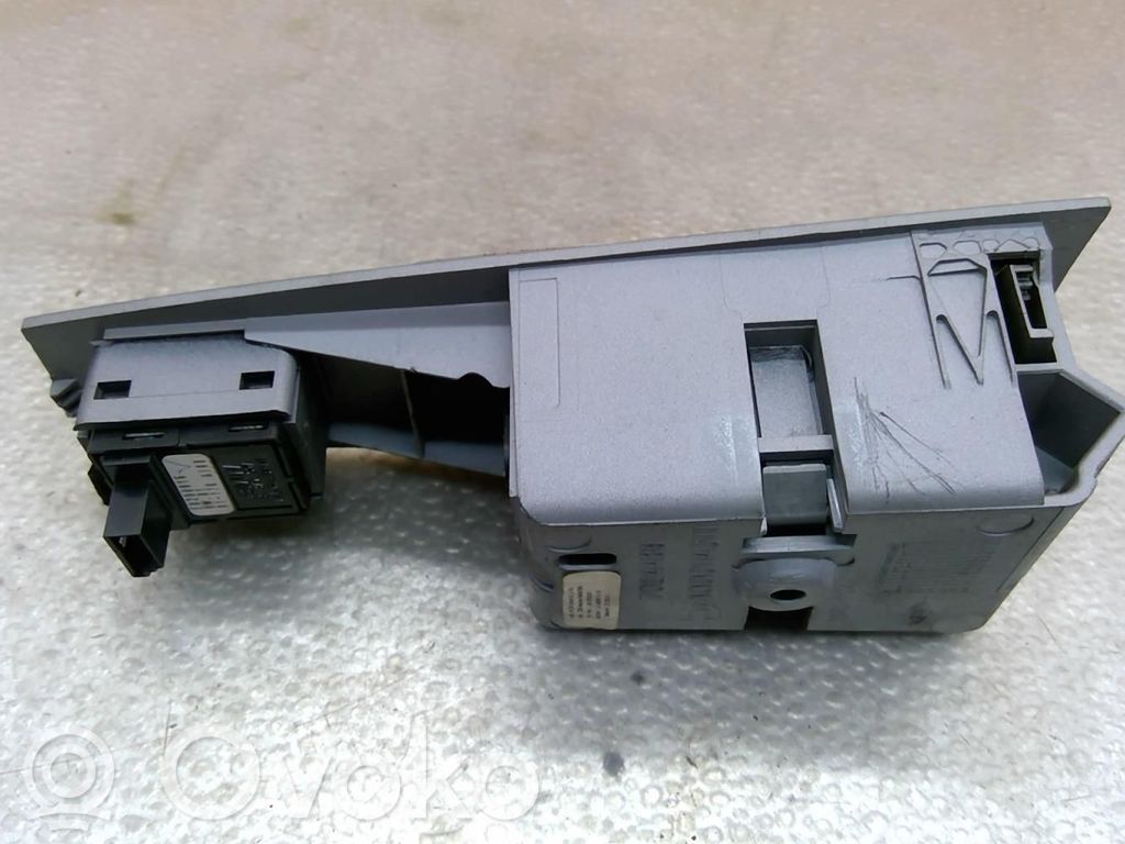 BMW 7 E65 E66 Electric window control switch 