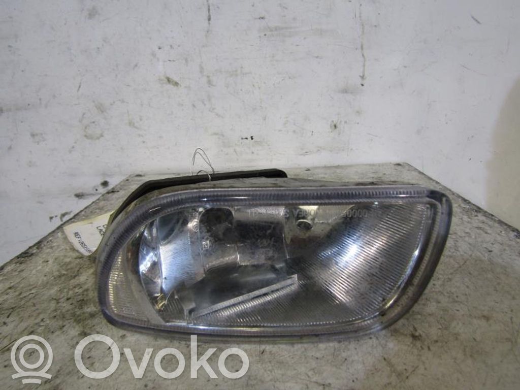 Miglas lukturis priekšā   96551091