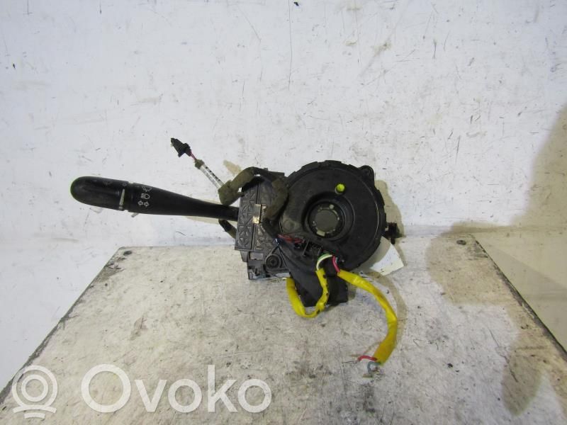 Lenkstockschalter Kombischalter   04685711AC