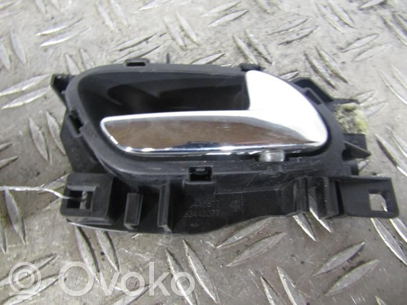 Manecilla interna puerta trasera   00009144F9