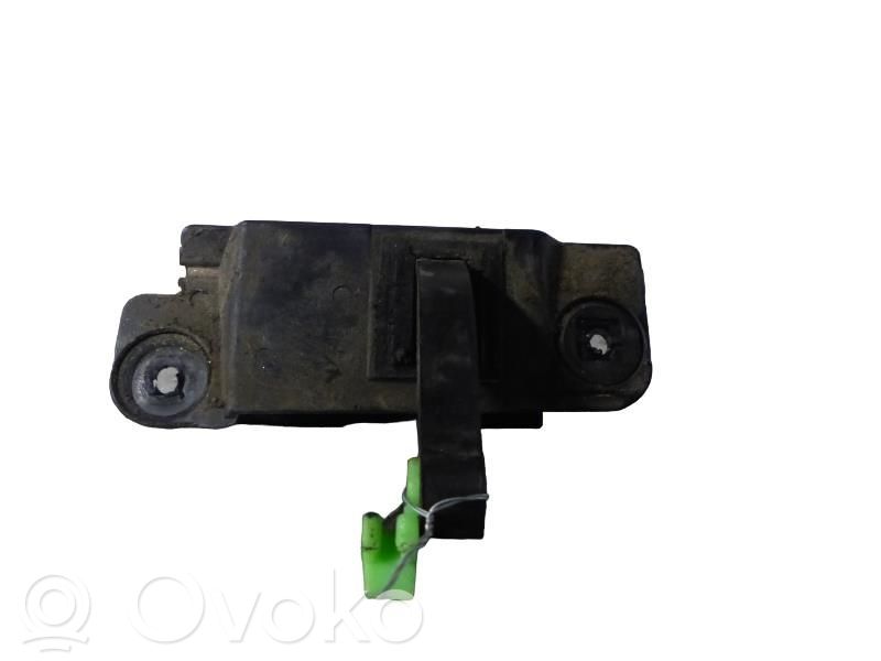 Tailgate opening switch   96404370
