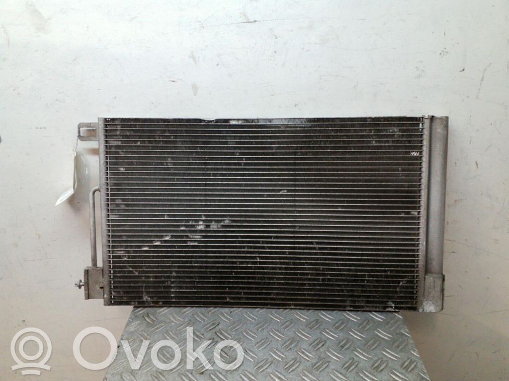 Fiat Grande Punto Radiateur condenseur de climatisation 