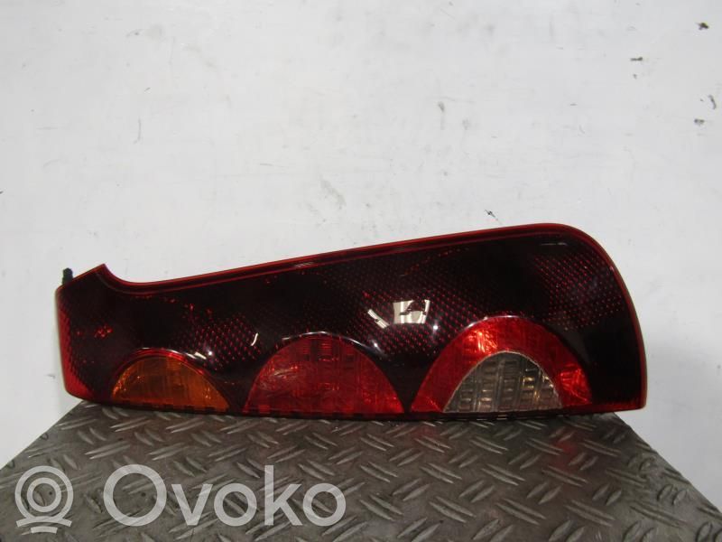 Nissan Note (E11) Takavalot 
